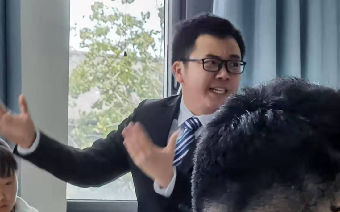 辩论的我